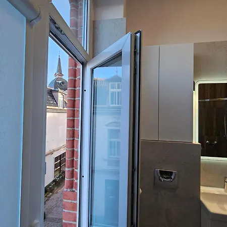 Main Street Apartment *